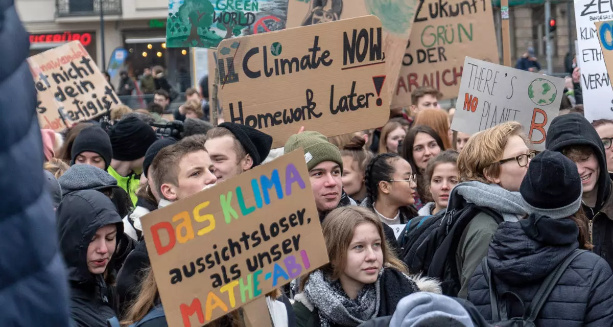 Fridays For Future-Demonstration in Berlin. Foto: unsplash | Mika Baumeister