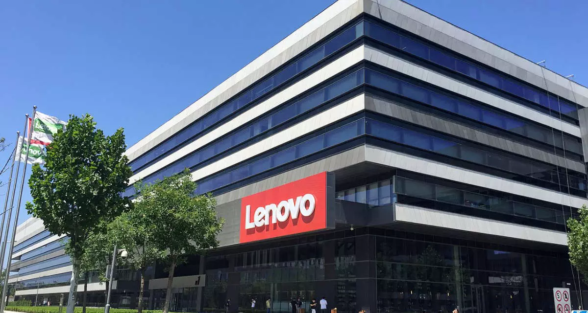 Lenovo zählt zu den weltweit größten Herstellern von Smartphones und Computern. Das Foto zeigt die Firmenzentrale in Peking. 
