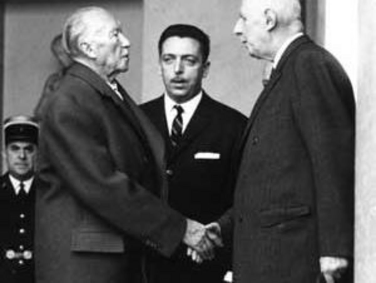 Foto: Konrad Adenauer und Charles de Gaulle in Paris 1964. Bundesarchiv, B 145 Bild-F019270-0012 / Gerhard Heisler / CC-BY-SA