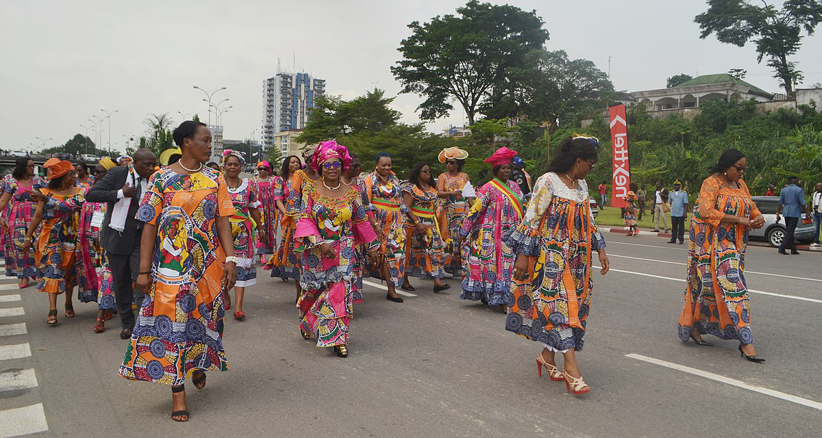Demonstration zum Weltfrauentag 2018 in Douala, Kamerun. Foto: Minette Lontsie, wikimedia, CC BY-SA 4.0