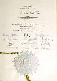 Urkunde der Landesverfassung (Foto: LMZ Baden-Württemberg).