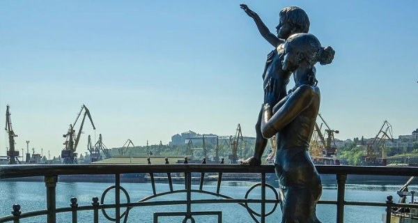 Denkmal im Hafen von Odessa. Foto: pixabay | reksik004